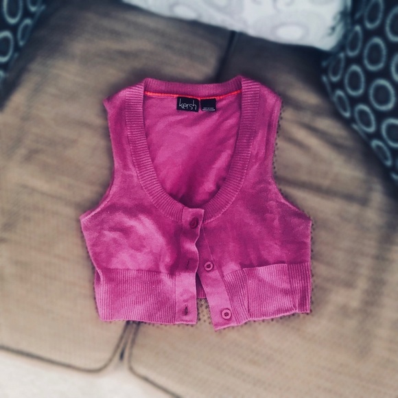 Button up sleeveless sweater vest (gently used) - Picture 2 of 2